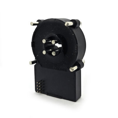 Capteur de courant résiduel de 5 V CC compact et précis avec des dimensions de 10 X 22 X 15 X 27 mm