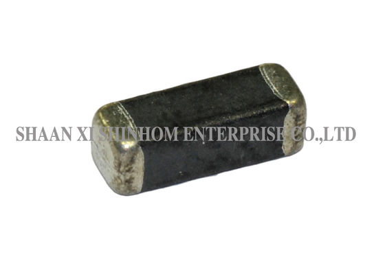 Bas inducteur de puce de ferrite de DCR, inducteur à haute fréquence 1,0 * 0,5 * 0.5mm