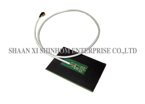 Antenne à gain élevé du long terme RFID, antenne de lecteur de la fréquence ultra-haute RFID avec le connecteur d'UFL IPEX