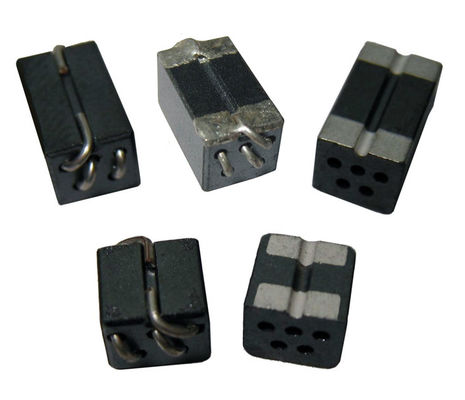 Type mou matériel de NiZn 5,0 * 5,5 * 4.6mm d'inducteurs de perle de ferrite de suppression d'IEM